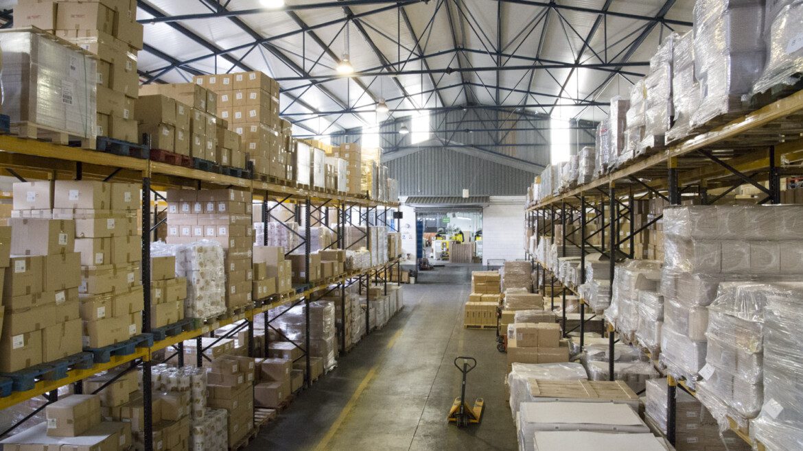 El proceso de fabricación de una bolsa de papel: técnicas, modelos y sostenibilidad