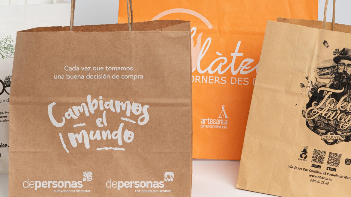 Bolsas de papel personalizadas: impulsa tu marca